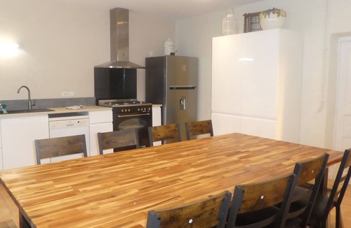 Ruoms House | Spacious, bright gîte, ideal for large families or groups of friends.