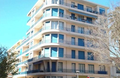 Antibes Apartment | Spacious, bright studio apartment, 33 m², Juan-les-Pins