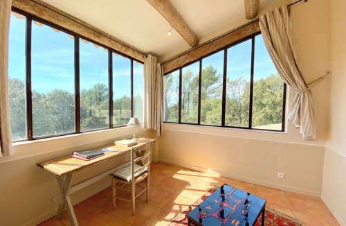 Beaumettes Villa | Spacious, peaceful villa in 1 hectare grounds near Gordes