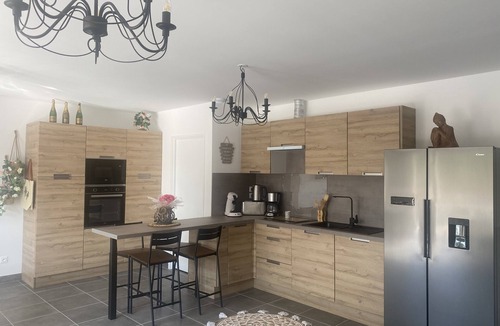 Ruoms Villa | Spacious villa, sleeps 14, with private heated pool, pétanque court.