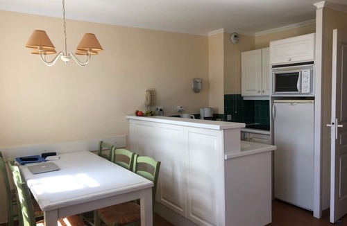 Le Dramont Apartment | St Raphaël/App 4 pers/superb sea view/pool/wifi/climate