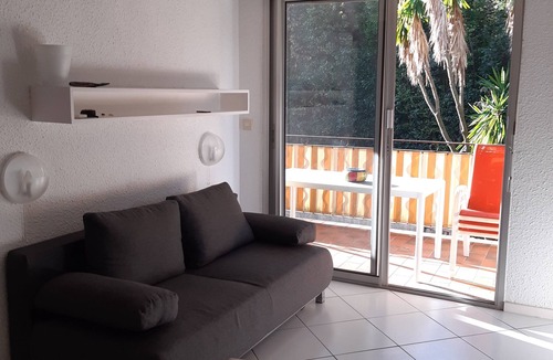 Saint-Tropez Apartment | St tropez appart 3* parking port plage à pieds route des plages à 2 pas, wifi !