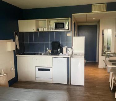Arles Apartment | Studio 24 m2 - Hameaux de Camargue - village 9 - 13200 Arles