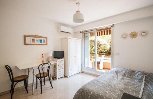 Jean-Medecin Apartment | Studio au plein coeur de Nice
