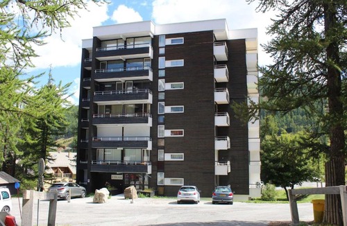 Les Claux Apartment | Studio cabine 6 couchages à Vars Les Claux, proche pistes et commerces - FR-1-330B-96