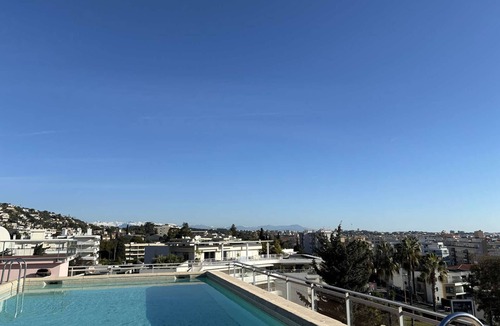 Golfe Juan Apartment | Studio Cozy with Garage, Loggia & Near Sandy Beach - Golfe Juan