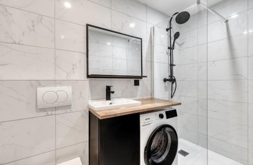 Thonon-les-Bains Apartment | Studio de charme rénové calme et lumineux