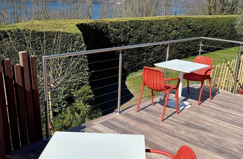 Brison-Saint-Innocent Apartment | Studio Ensuite L'Abbaye