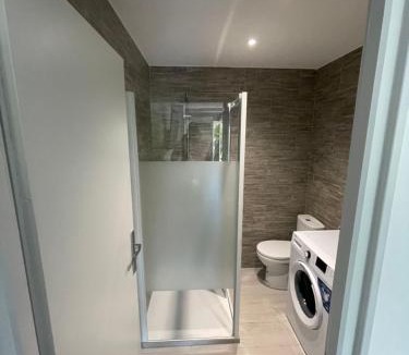 Cagnes-sur-Mer Apartment | Studio en bas de villa avec piscine partagée proche bord de mer