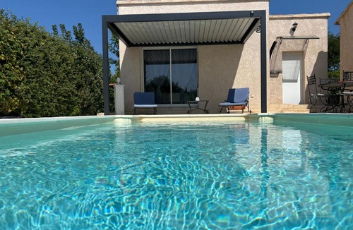 Violes House | Studio indépendant au pied des dentelles de Montmirail