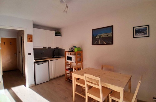 Nevache Apartment | Studio - Nevache