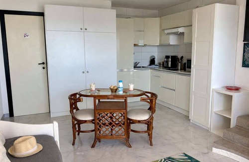 Le Trayas Apartment | Studio sea view, AC, parking - 4 guests