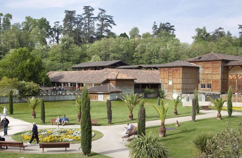 Barbotan-les-Thermes Apartment | Studio with balcony, parking, pets welcome - 2 guests