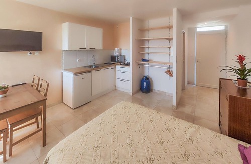Loupian Apartment | Stunning apartment in Loupian