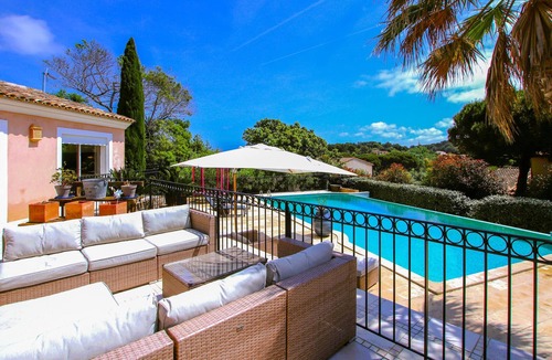 Giens House | Stunning home in Hyères with sauna