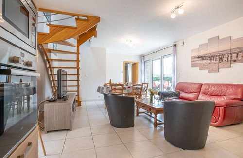 Plouzelambre Villa | Stunning private villa for 6 people with WIFI, TV, terrace and pets allowed
