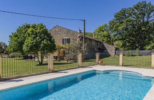 Richerenches House | Stunning private villa for 8 guests with WIFI, A/C, private pool, TV and terrace