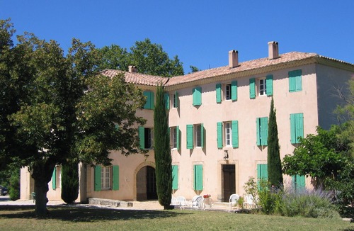 Crillon-le-Brave House | Stunning villa at the foot of Mont Ventoux, swimming pool in a large park