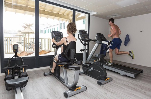 Rivedoux-Plage Apartment | Stylish Beachside Apartment