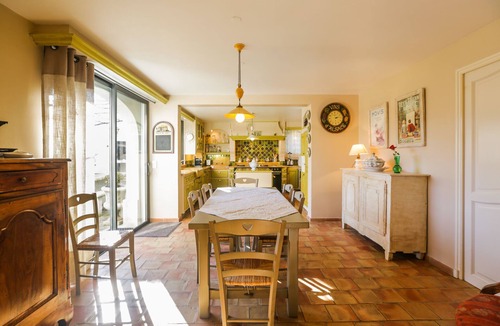Menerbes House | Stylish family house with pool at the foot of the village of Ménerbes