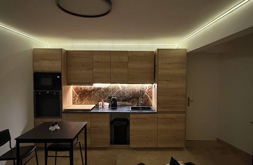 Aubagne Apartment | Suite du garlaban jaccuzi