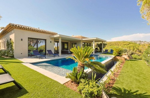 La Nartelle Villa | Sumptuous Villa Jana Sea view