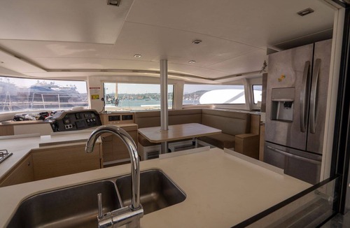 Saint-Mandrier-sur-Mer Boat Rental | Sun-Kissed Sailing Adventure in Provence-Alpes-Côte d'Azur