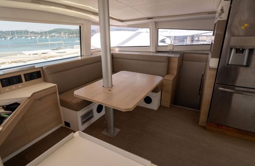Saint-Mandrier-sur-Mer Boat Rental | Sun-Kissed Sailing Adventure in Provence-Alpes-Côte d'Azur