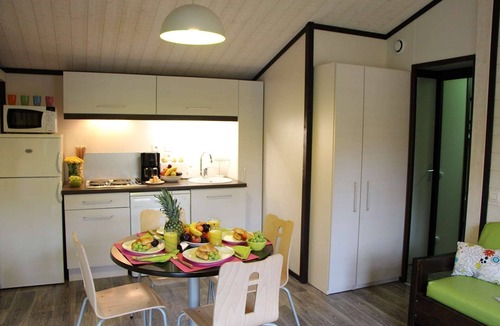 Sollies-Toucas Cabin | Super endroit ! Cottage charmant et au calme, accès piscine et sauna
