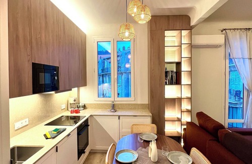 Riquier Apartment | SUPERB 2-ROOM APARTMENT, NEWLY RENOVATED. CLOSE TO PORT AND SHOPS.
