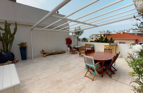 Menton Apartment | Superb air-conditioned apartment with large terrace and parking in Menton