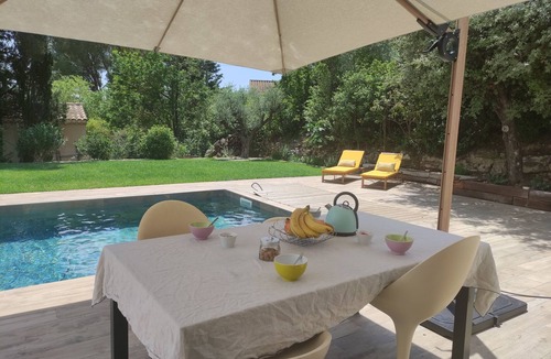 Ventabren Villa | Superb family villa for 8 people