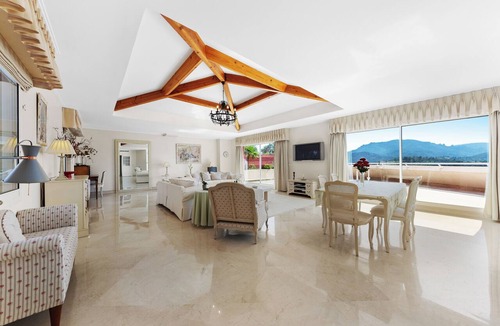 Mandelieu-La-Napoule Apartment | Superbe Appartement 3 Chambres Avec vue Panoramique