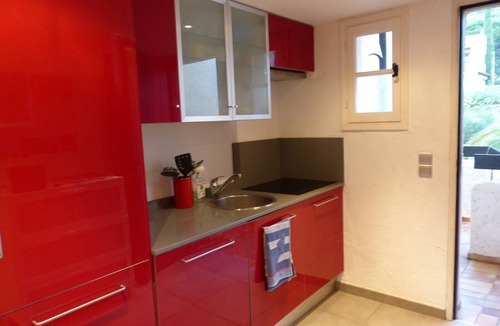 Le Lavandou Apartment | T /2 MEZZANINE - FEET IN THE WATER - PRAMOUSQUIER BAY