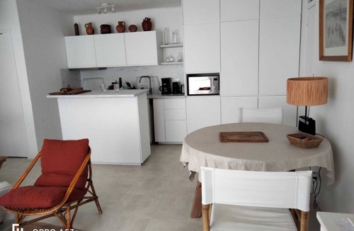 Palavas-les-Flots Apartment | T2 40m2 La Plage en Ville Palavas Rive Droite