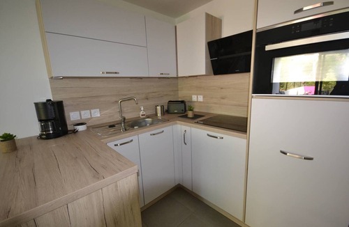 La Faviere Apartment | T2 + AIR-CONDITIONED Cabin CROSSING 2 TERRACES 400 meters from the sea