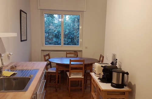 Couronne Urbaine Apartment | T2 apartment, 3-minute walk from the historic center Parc Jourdan district