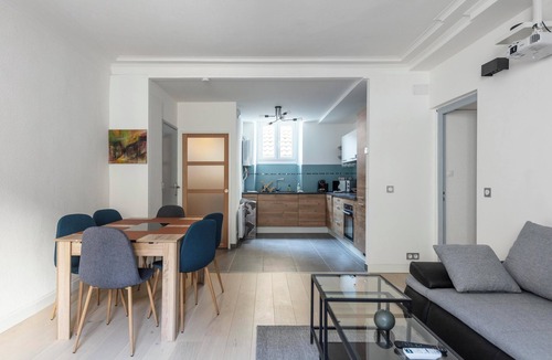 Secteur 2 Apartment | T4 hypercentre - L'Atmosphère Balnéo