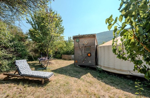 Sias RV Rental | The Bee Yurt, Drôme Provençale