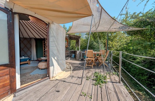 Sias RV Rental | The Bee Yurt, Drôme Provençale