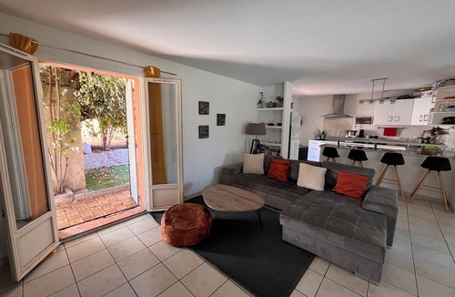 Les Pennes-Mirabeau House | The Provençal Villa – Swimming Pool Garden Air Conditioning