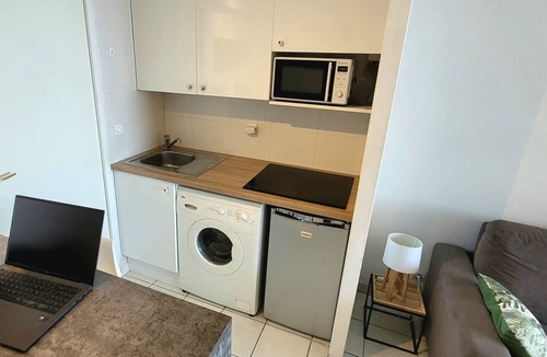 Cannes La Bocca Apartment | "Theo'z Roof Top & Sea View"