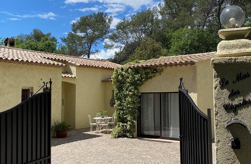 Valbonne Villa | To the song of the cicadas!