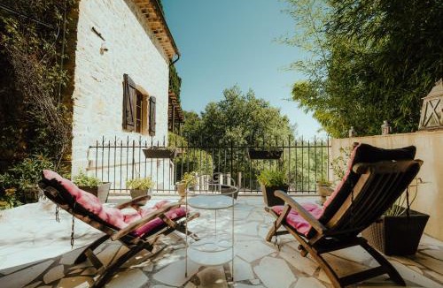 Lorgues Villa | Trainhouse with big pool