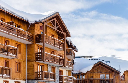 La Toussuire Apartment | travelski home premium - Résidence Les Hauts de Comborcière 4* - 3 pièces 6 personnes