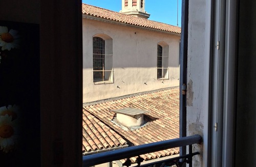 Prefecture Apartment | Typical sunny apartment in Notre-Dame du Mont with balcony and air conditioning