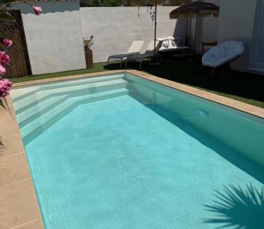 Chateauneuf-les-Martigues House | Une Suite Privée avec sa Piscine privée, Côte Bleue, entre Marseille et Aix