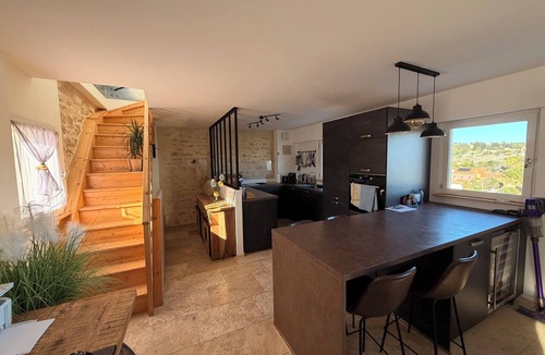 Sommieres Apartment | Unique 360° rooftop - Brazier - Plancha - 6 people - Incredible view