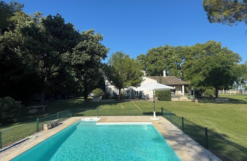 Saint-Nazaire-de-Pezan Cottage | Vacation rental 20 minutes from the sea between Nîmes and Montpellier