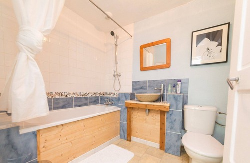 Venosc House | Venosc Chalet and garden character for 9 to 12 people